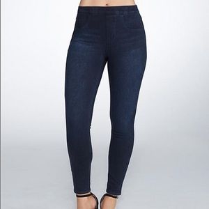 Spanx-NEVER WORN BRAND NEW!Spanx Jean-ish Leggings